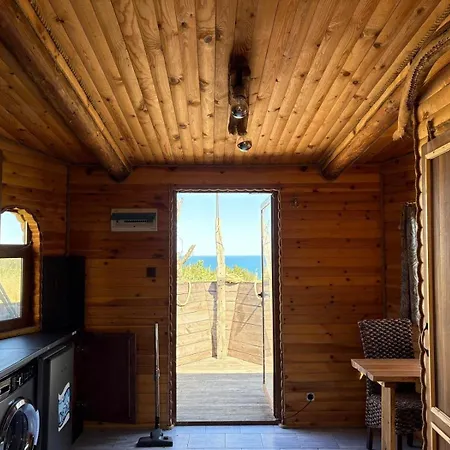 Bounty Boot Apartment *